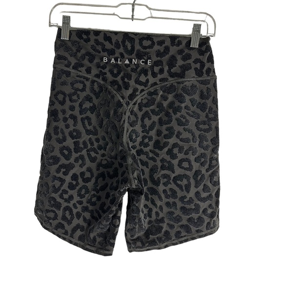 Balance Athletica  Lux Rider Short Black Leopard SZ M - Picture 7 of 7